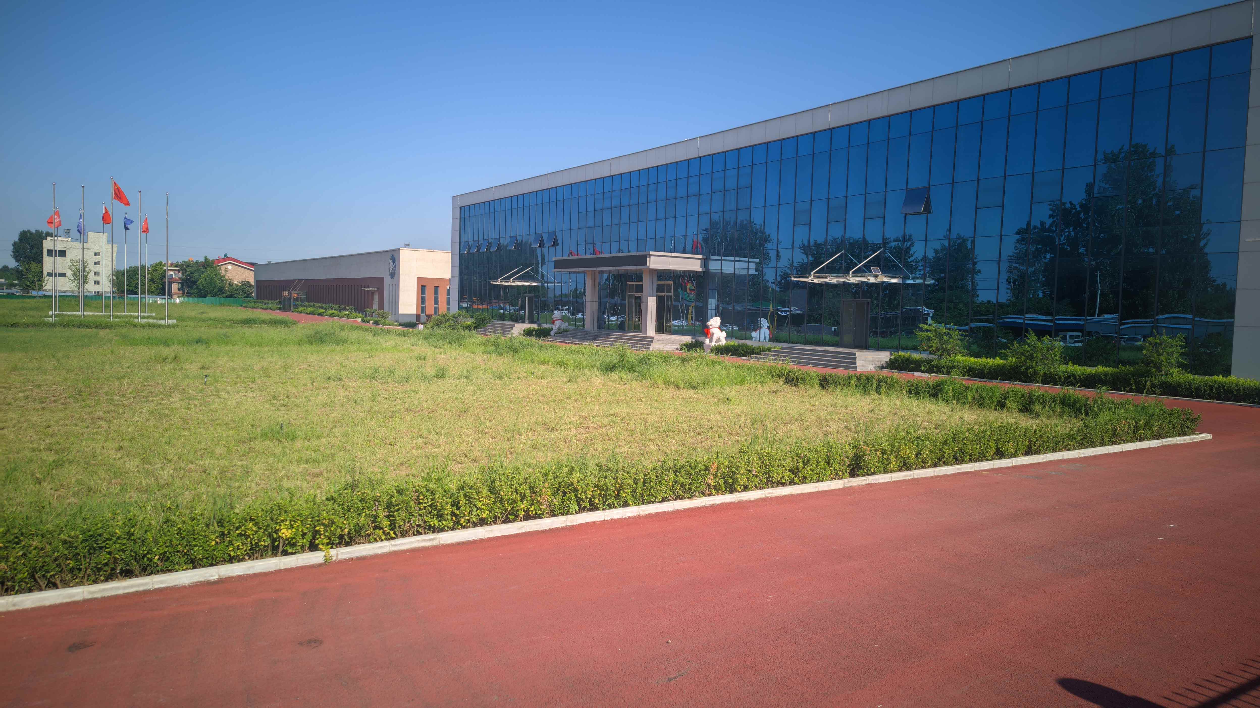 Factory photos1